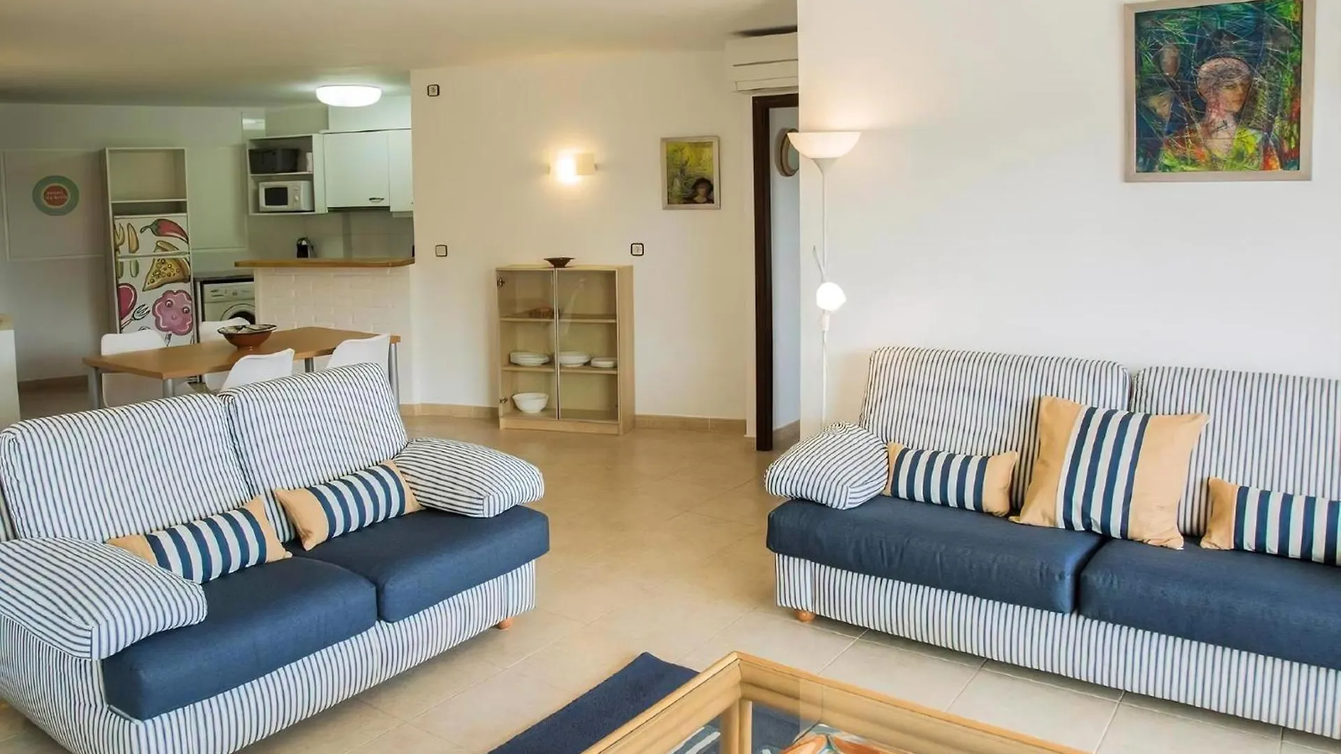 Strandnahe Wohnung In L Estartit Mit Pool L'Estartit